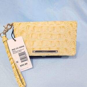 🔷 NWT Brahmin Debra Wristlet Wallet in Lemonade
